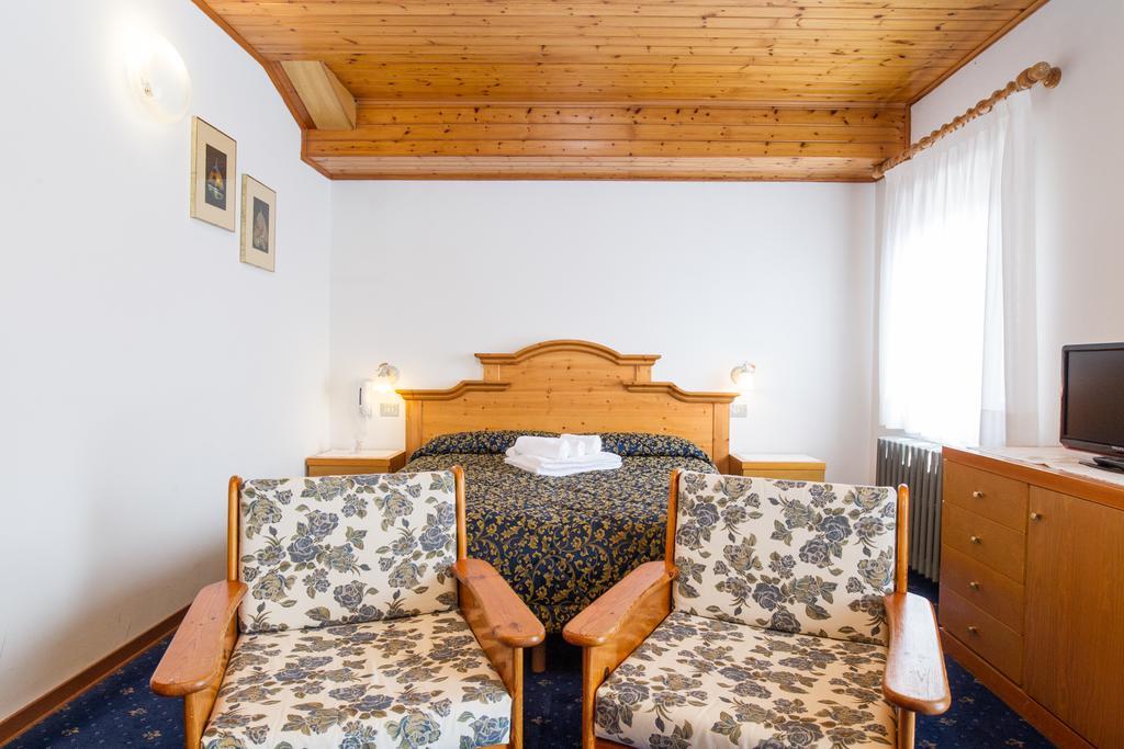 Villa Elena B&B Hotel 산마르티노디카스트로차 외부 사진